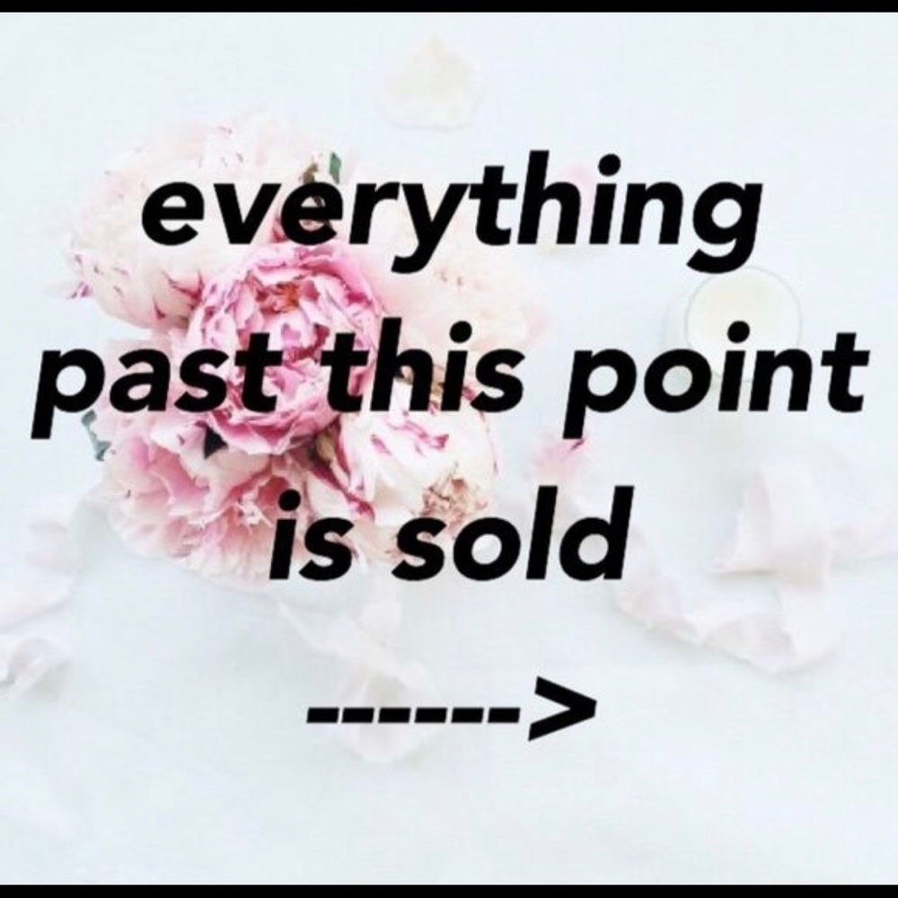 Everything below has been sold! 🛍 Thank you 😊